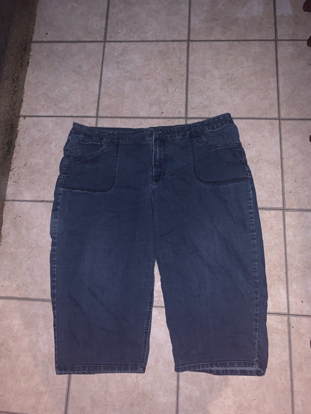 Faded Glory Dark Blue Women's Cropped Jeans